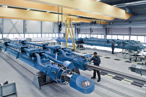 Bosch Rexroth builds large hydraulic cylinders with bores to 1.5 m and strokes to 24 m.