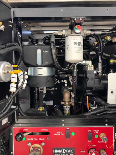 To meet hydraulic power requirements, the Kraft experts selected a compact Danfoss H1P 53 cc pump. The variable-displacement, axial-piston pump is noted for high-power density and excellent efficiency, along with a durable, robust design that’s suited for demanding working conditions.