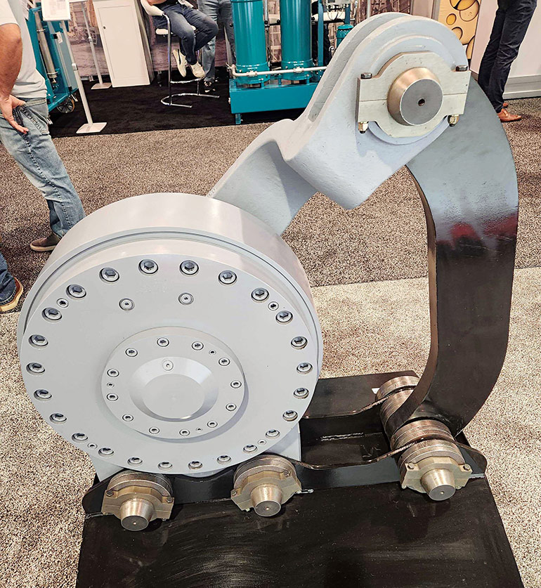 A rear view of the HydroSnub